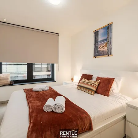 C-dream - For 6 Persons With Partial Sea View Apartment Blankenberge